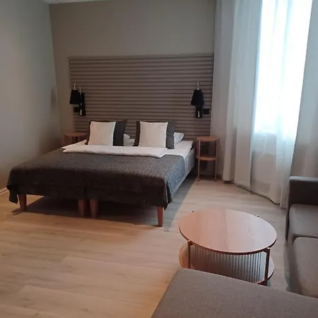 & Hotell