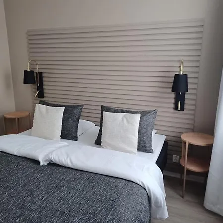 Hotell &