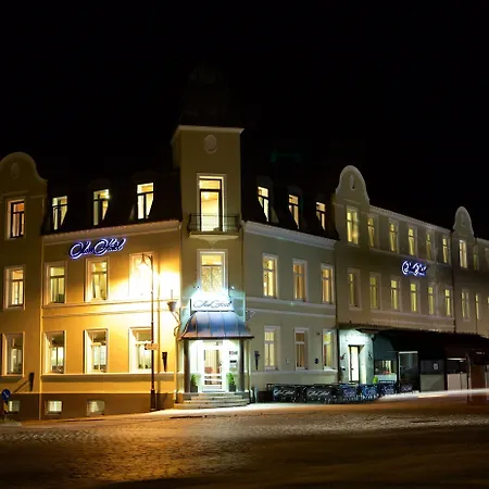 Hotell &