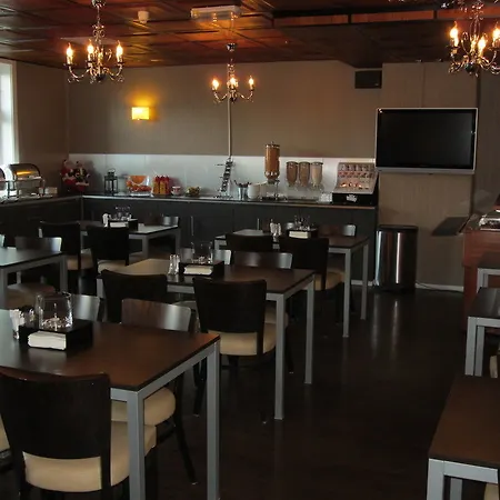 & Hotel